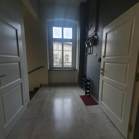 Apartament W Stylu Loft Jelenia Góra Exteriör bild