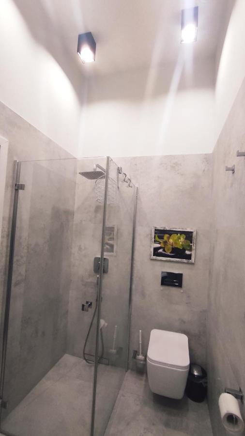 Apartament W Stylu Loft Jelenia Góra Exteriör bild